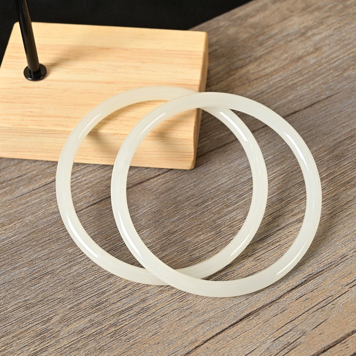 Thin Bangle