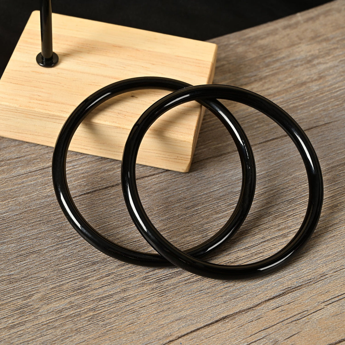 Thin Bangle